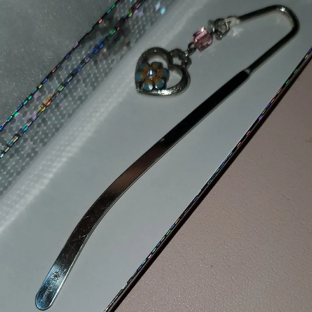 BRIGHTON Bookmark Dangling Silver Tone Heart Swarovski Crystal And Pearl Bead